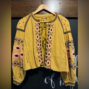 ✨FREE PEOPLE AZTEC PRINT SMOCK JACKET✨